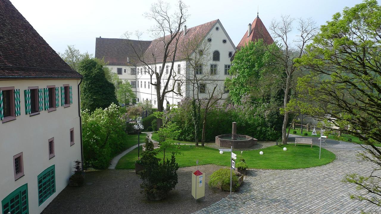 Schloss Haigerloch Buitenkant foto